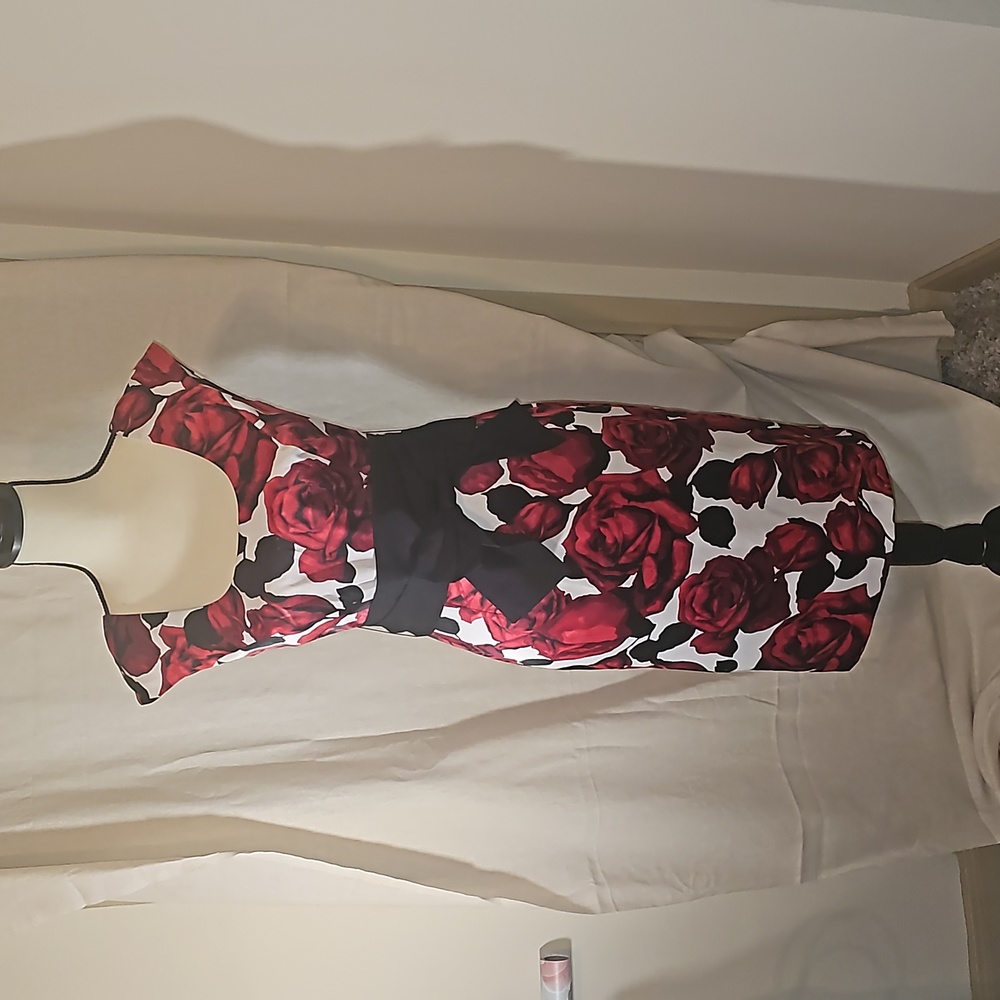 Floral print cocktail dress